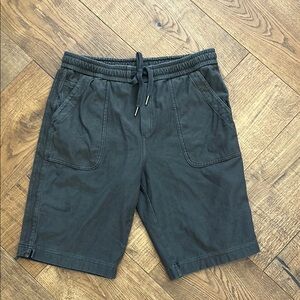 Athleta Farallon Bermuda shorts, 6 tall